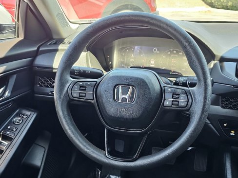 Used 2023 Honda Accord EX image 31