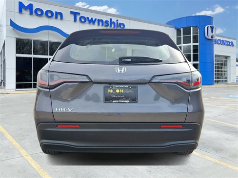 Used 2023 Honda HR-V LX image 6