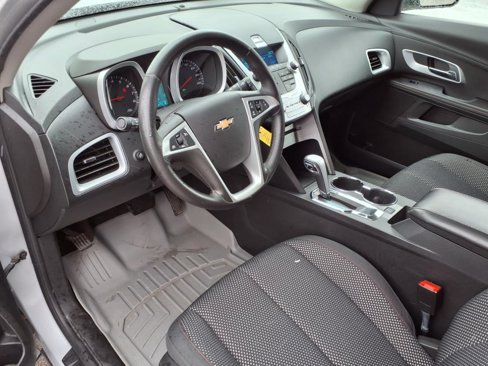 Used 2011 Chevrolet Equinox LT w/ Driver Convenience Package image 12