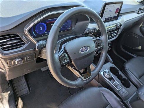 Used 2022 Ford Escape SEL w/ Technology Package image 9