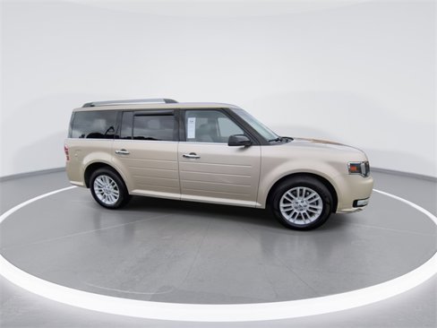 Used 2017 Ford Flex SEL w/ Equipment Group 202A image 2