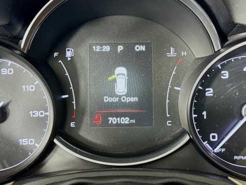 Used 2020 FIAT 500X Trekking w/ Cold Weather Group image 16