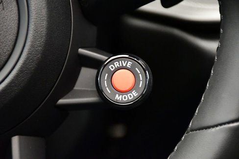 Used 2025 Porsche 911 Carrera image 34