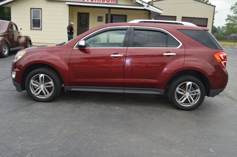 Used 2016 Chevrolet Equinox LTZ w/ Enhanced Convenience Package image 2