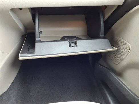 Used 2014 Ford Fiesta SE image 15