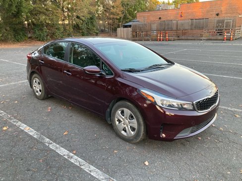 Used 2018 Kia Forte LX image 4
