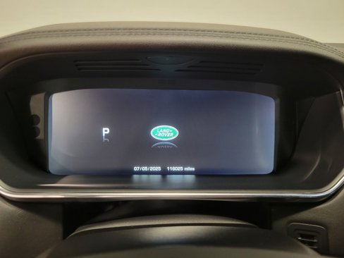 Used 2016 Land Rover Range Rover Supercharged image 12