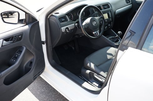 Used 2012 Volkswagen Jetta SEL image 13