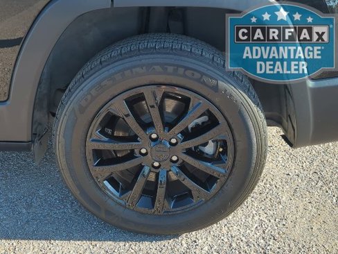 Used 2020 Jeep Cherokee Latitude Plus image 3