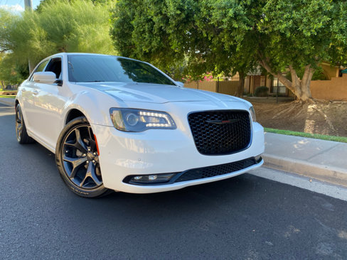 Used 2021 Chrysler 300 S image 4