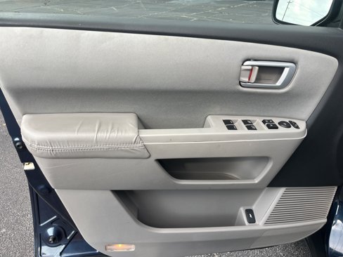 Used 2011 Honda Pilot LX image 11