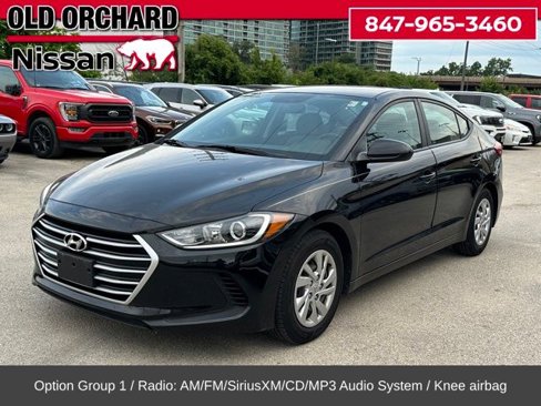 Used 2017 Hyundai Elantra SE image 1
