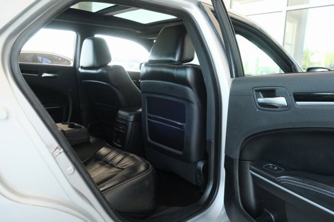 Used 2021 Chrysler 300 S image 29