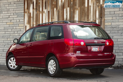 Used 2007 Toyota Sienna CE image 4