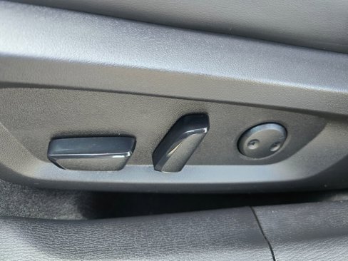 Used 2022 Mitsubishi Outlander SE image 17