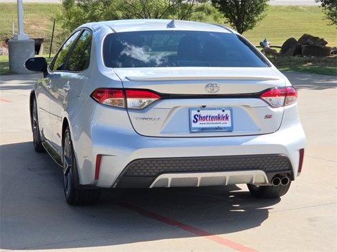 Used 2020 Toyota Corolla SE image 5