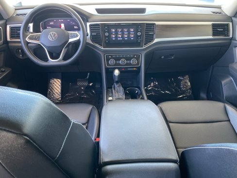 Certified 2022 Volkswagen Atlas SE image 14