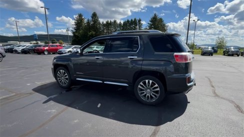 Used 2017 GMC Terrain Denali image 6