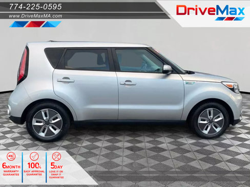 Used 2018 Kia Soul EV + w/ Sun & Fun Package image 1