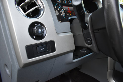 Used 2014 Ford F150 Lariat w/ Equipment Group 502A Luxury image 41