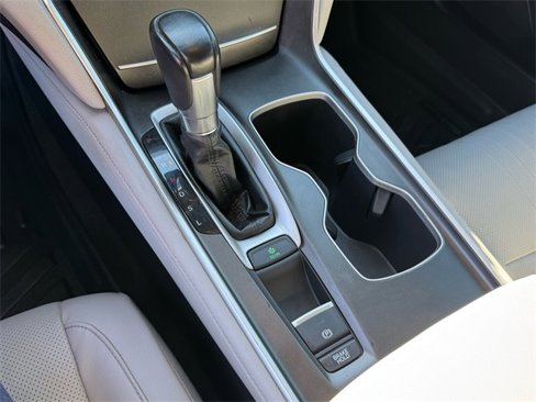 Used 2018 Honda Accord EX-L image 24