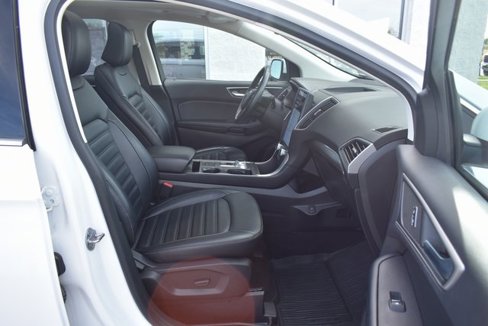 Used 2022 Ford Edge SEL w/ Convenience Package image 45