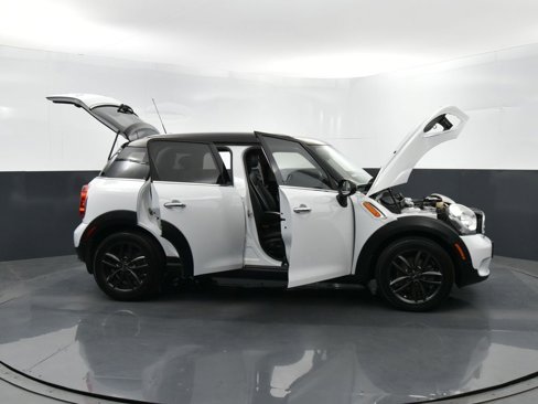 Used 2014 MINI Cooper Countryman image 38