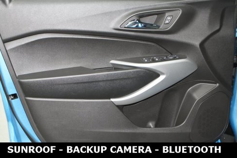 New 2026 Chevrolet Trax RS w/ Sunroof Package image 13
