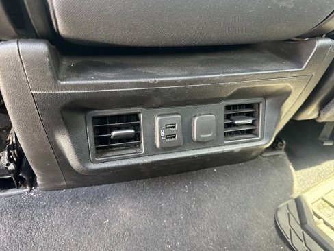 Used 2020 Chevrolet Silverado 1500 LT w/ Convenience Package image 16