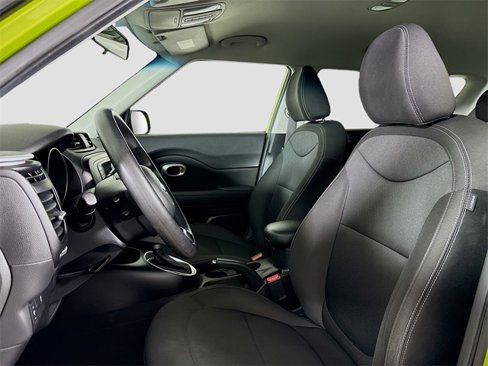 Used 2016 Kia Soul image 17