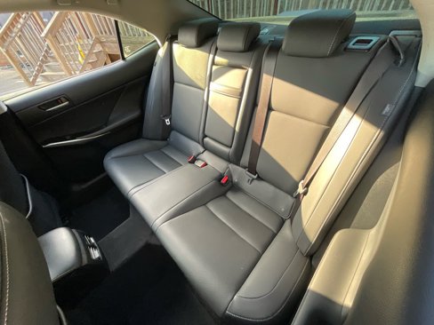 Used 2017 Lexus IS 200t image 28