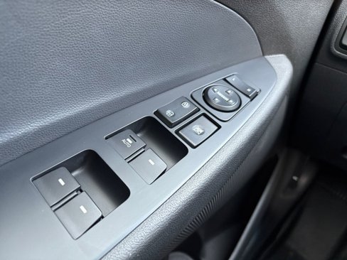 Used 2019 Hyundai Tucson Sport image 15