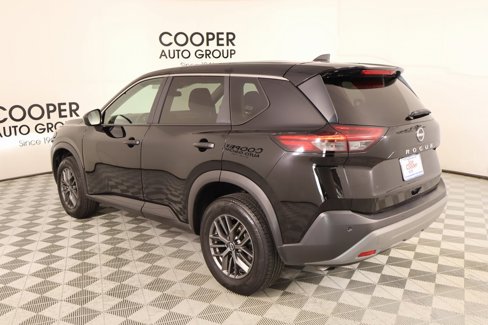 Used 2023 Nissan Rogue S image 21