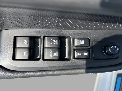 Used 2015 Subaru Legacy 2.5i Limited image 9