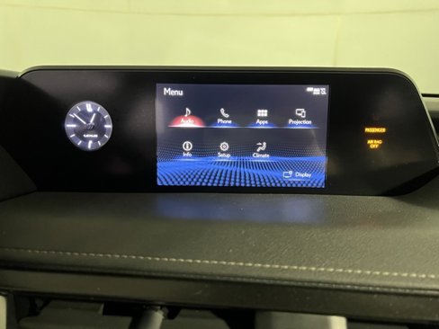Used 2021 Lexus UX 200 image 12