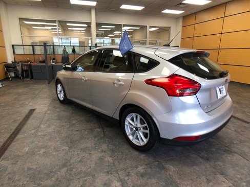 Certified 2016 Ford Focus SE image 5