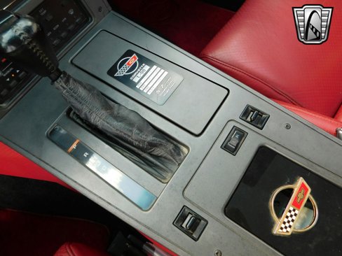 Used 1988 Chevrolet Corvette Coupe image 14