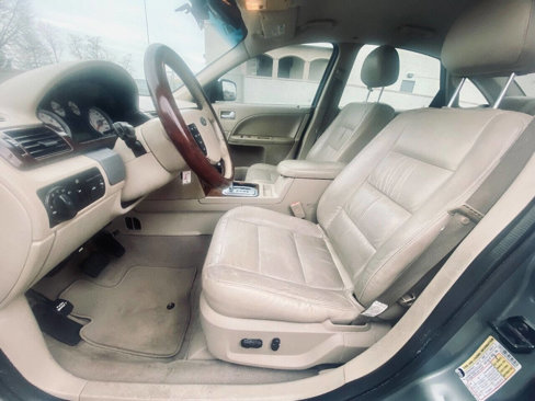 Used 2006 Ford Five Hundred Limited image 14