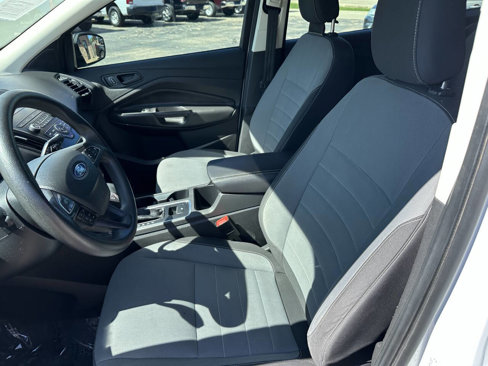 Used 2019 Ford Escape S image 14