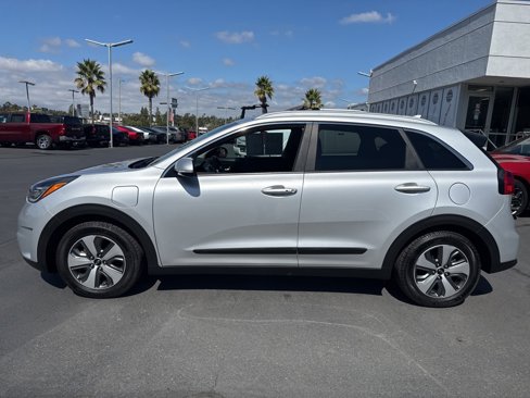 Used 2019 Kia Niro EX Premium w/ Sunroof Package image 4