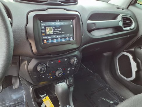 Used 2020 Jeep Renegade Sport w/ Sport Appearance Group image 6