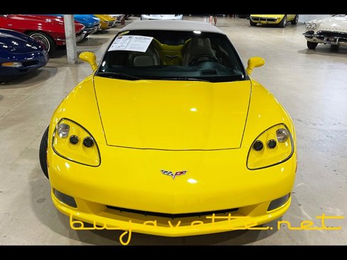 Used 2006 Chevrolet Corvette Convertible w/ Preferred Equipment Group image 6