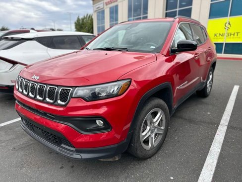 New 2024 Jeep Compass Latitude image 3