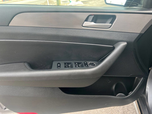 Used 2018 Hyundai Sonata Sport w/ Cargo Package image 19