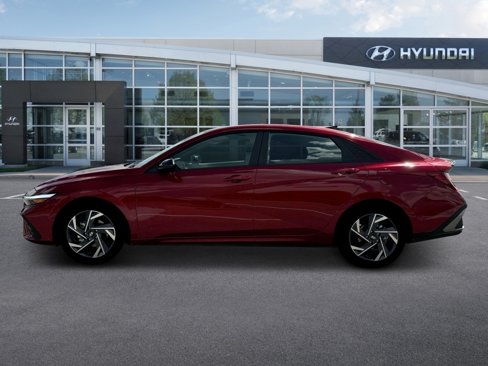 New 2025 Hyundai Elantra Sport w/ Cargo Package image 10