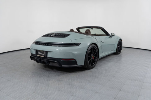 Used 2025 Porsche 911 GTS image 2