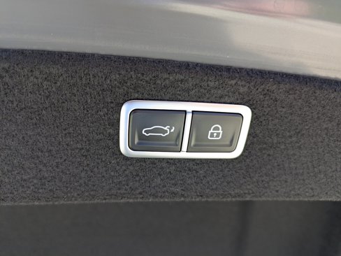 Certified 2023 Genesis G80 2.5T w/ Sport Prestige Package image 17