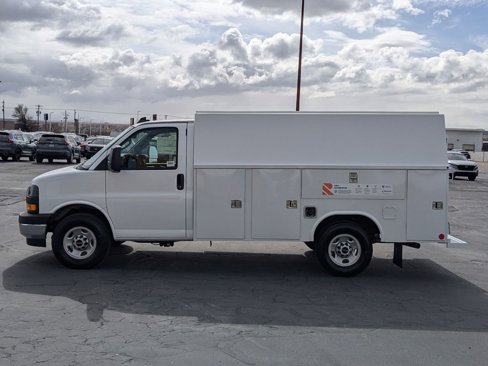 New 2025 GMC Savana 3500 w/ Power Convenience Package image 6
