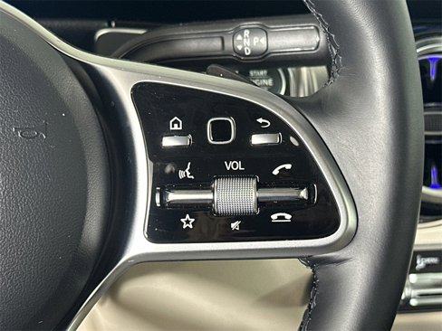 Certified 2023 Mercedes-Benz GLB 250 image 28