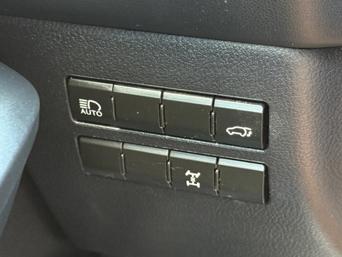 Used 2018 Lexus NX 300 AWD image 19